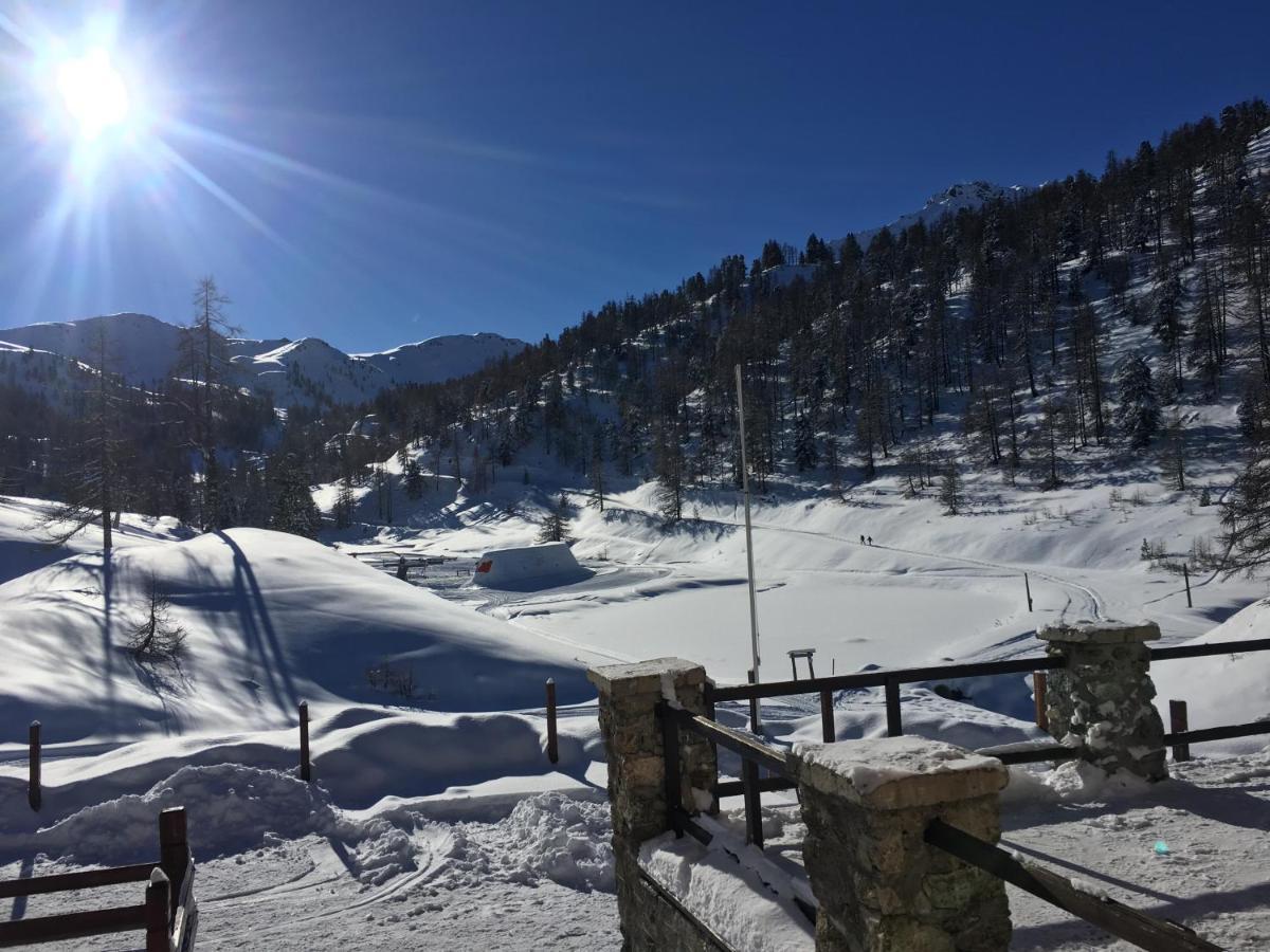 Rifugio Baita Gimont Cesana Torinese Esterno foto